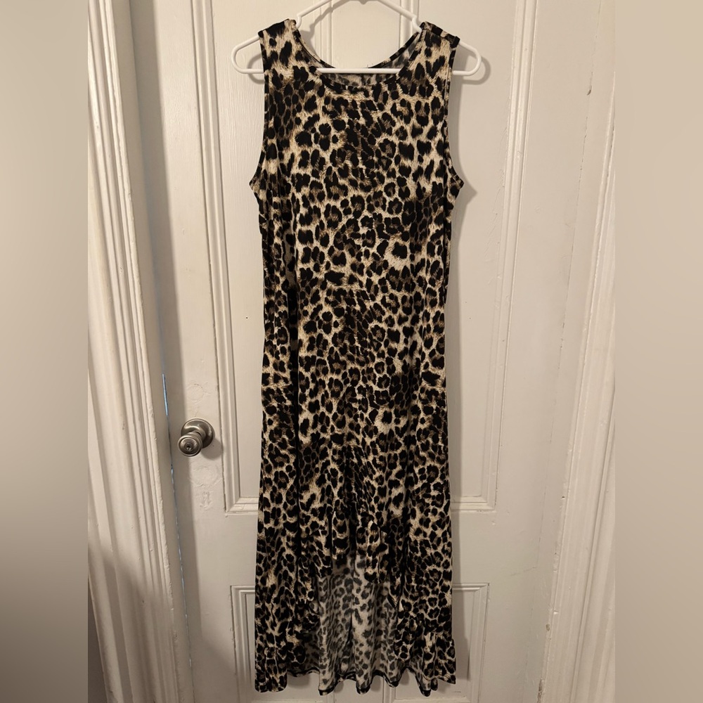 Cute stretchy leopard ruffle dress